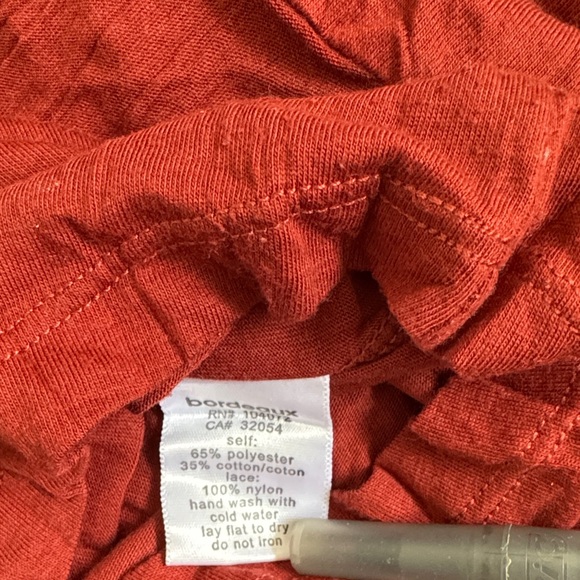 Bordeaux Ruffled Red Mini Top - Picture 4 of 7